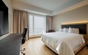 Hotel Le Manoir Baie-Comeau